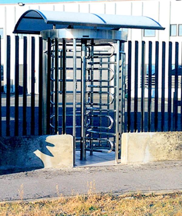 Tourniquet TR 104 - pleine hauteur - Saima - acier inox AISI 304 et rotor à 3 parties_2