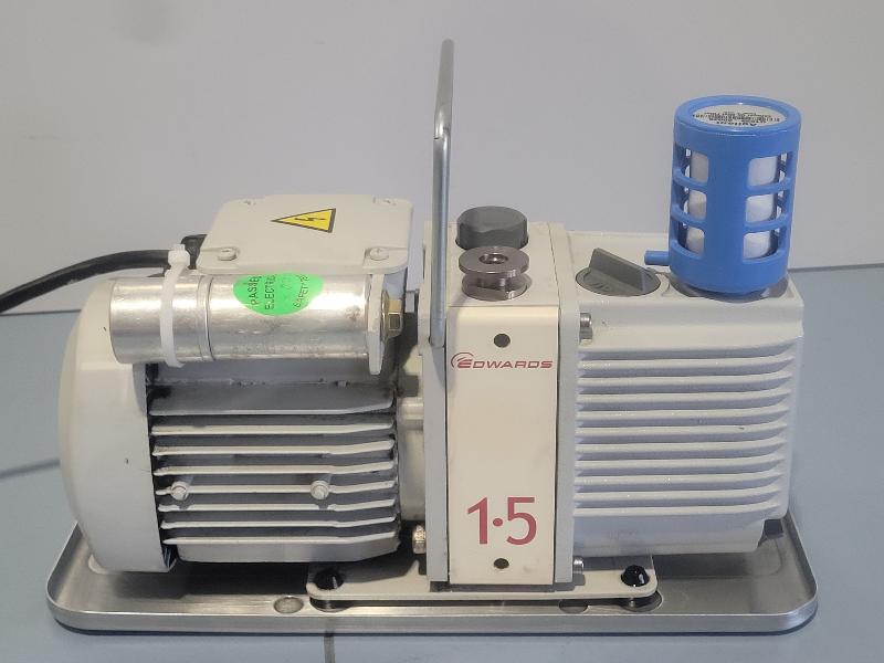 Pompe à vide Edwards E2M1.5_2