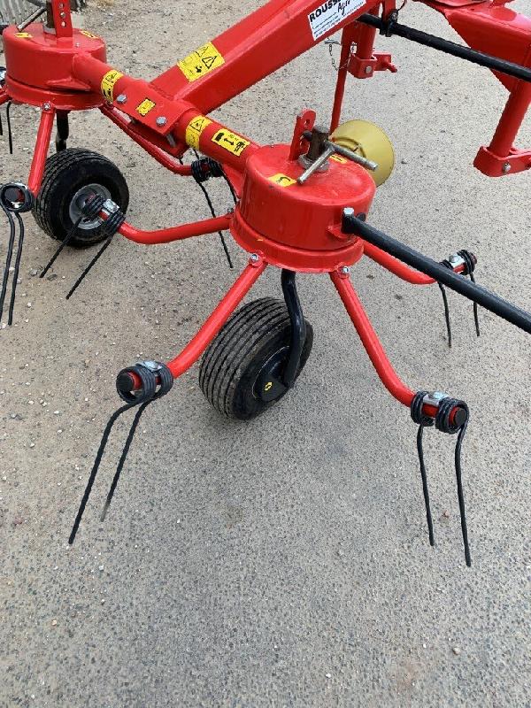 Faneuse NC 2.20m MR - 2 rotors, 5 bras de fourches par toupie - Largeur de travail 2,20 m - Occasion_2