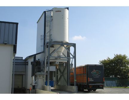 Silo industriel sur portique en acier galvanisé 4 pieds, capacité jusqu'à 200 m3 - ROUSSEAU_2