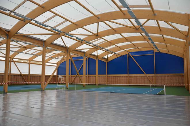 Couverture de terrain de tennis_2