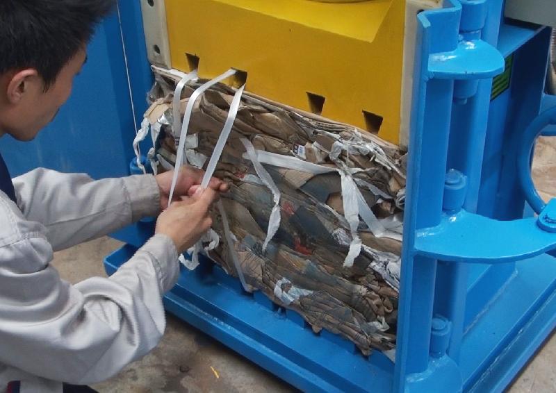 Compacteur de déchets marins Sinobaler - presse à balles multi-usages, modèle compact et polyvalent_2