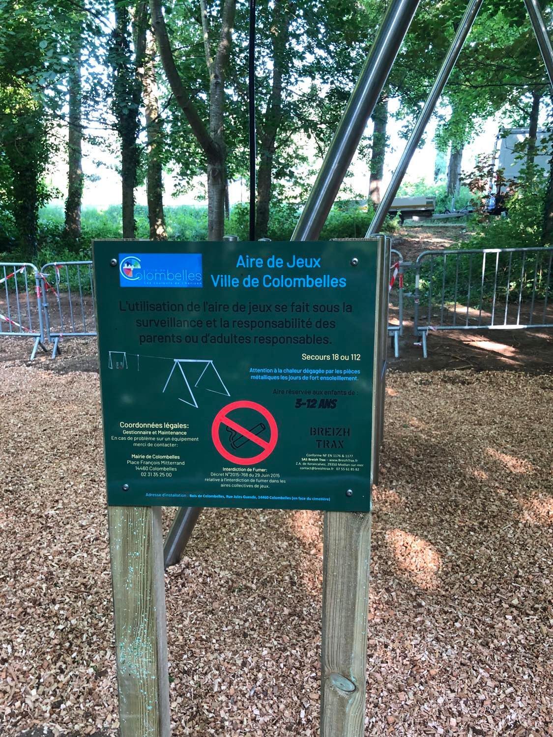 Panneau d'affichage pour aire de jeux et espace sportif - Référence BTPAN001 - Personnalisable et en alu dibond_2