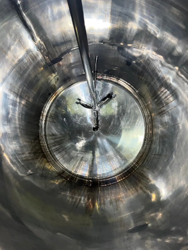 Réservoir bachiller en acier inoxydable de 1 150 litres avec agitation - référence : c11703_2