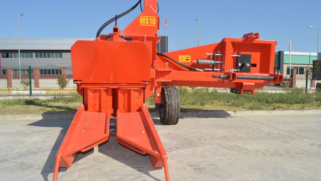 Ozmsm10   - ensileuse tractée - tire özsan tarım makinaları -capacité 25t/h_2