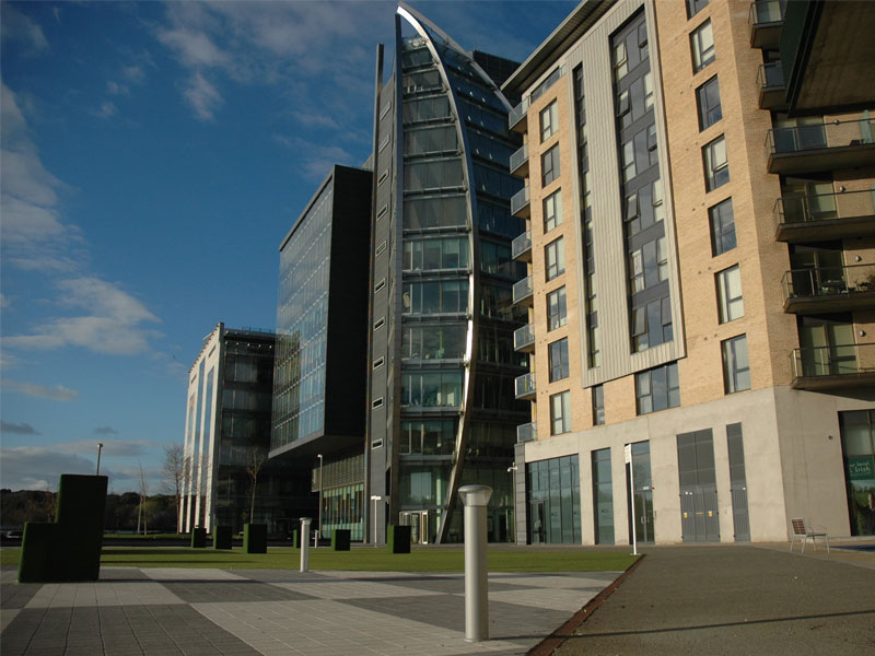 Borne lumineuse LED d'éclairage public - aluminium - 10 à 30W - 1 à 2.3m - capteur de mouvement en option_2