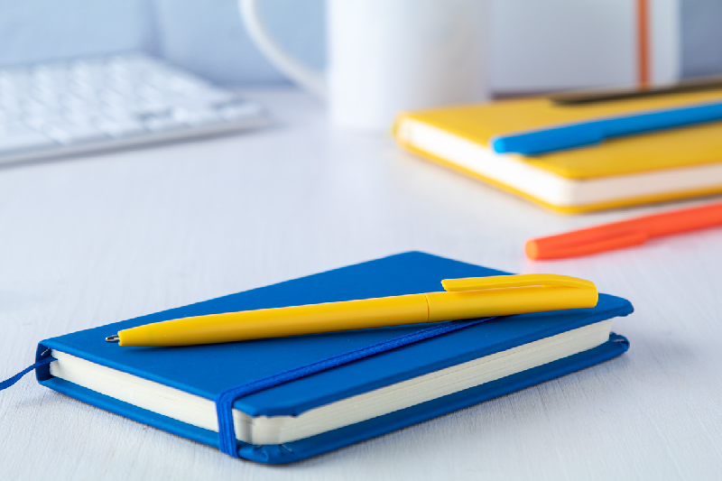 Stylo à bille en plastique - encre bleue - couleur jaune - poids 5 g_2