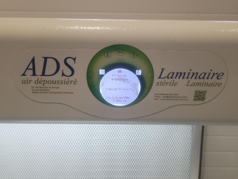 Hotte à flux laminaire horizontal OPTIGEL 12 ADS LAMINAIRE_2