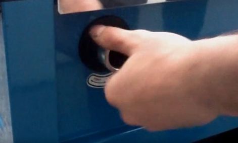 Cercleuse TP202 avec insertion simple du feuillard