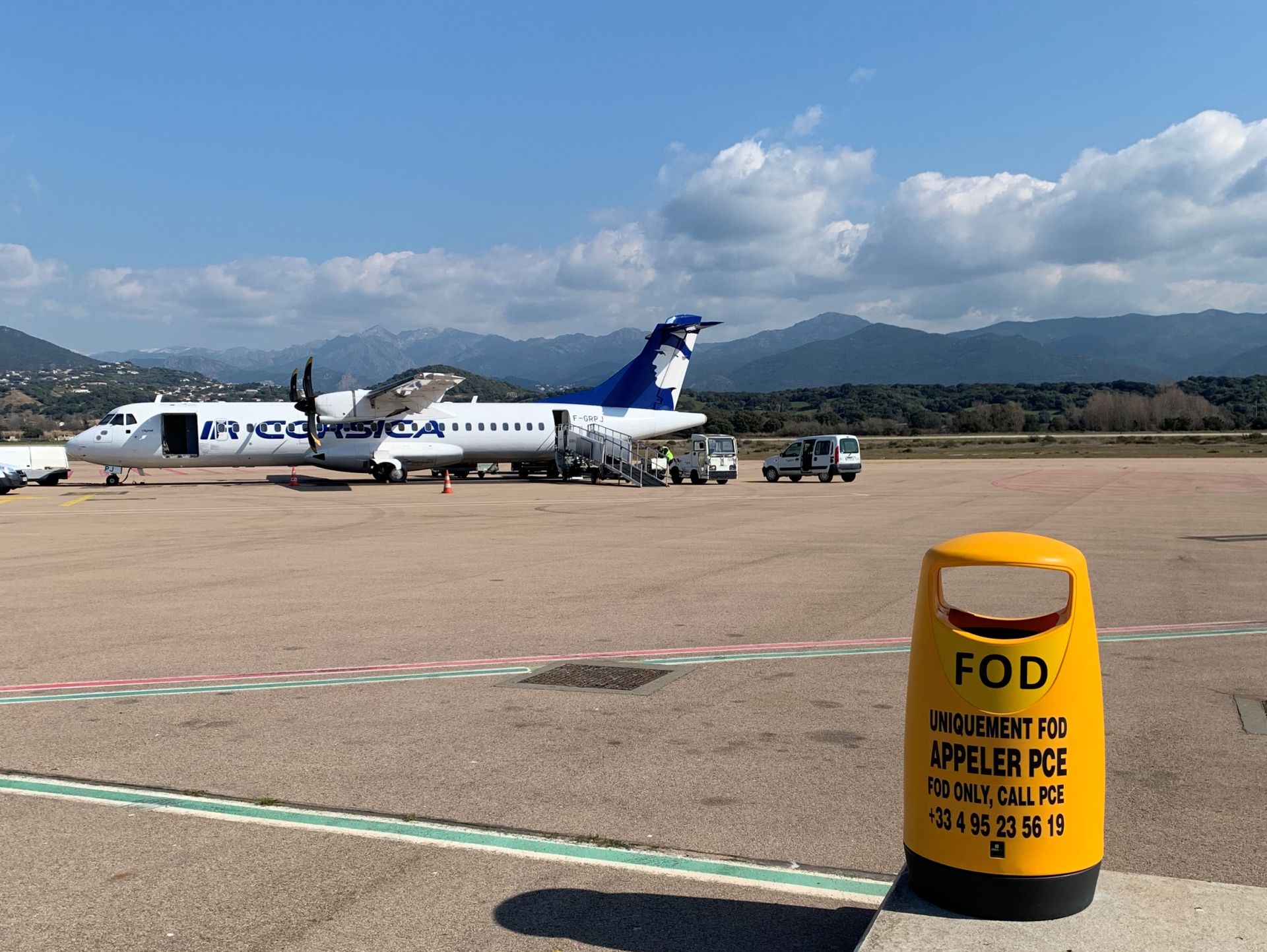 Poubelle FOD avec platine de fixation renforcée