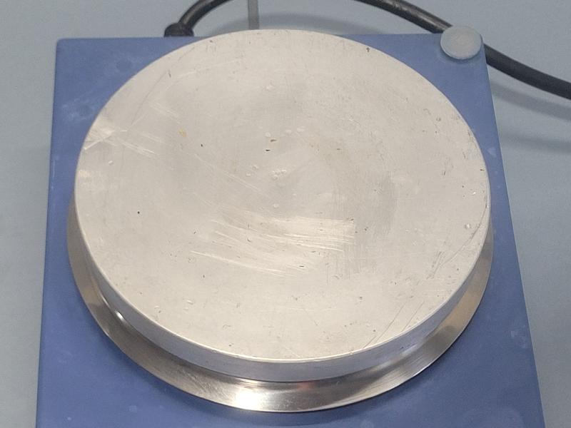 Agitateur magnétique avec plaque chauffante RCT Basic_2