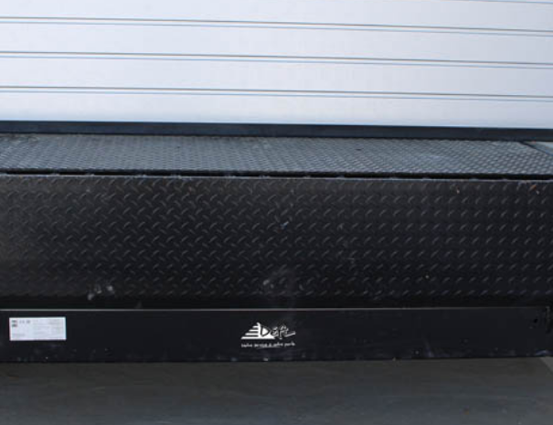 Niveleurs de quais basculants_2