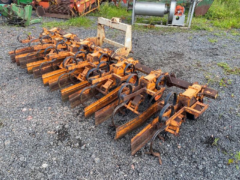 Bineuse agricole Stanhay Webb 6 rangs - Occasion - Largeur 3,5m - Écartement 50cm_2