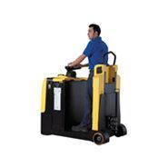 Lo5.0-7.0t - tracteur logistique - Hyster - modèles LO5.0T et LO7.0T - capacité de remorquage jusqu'à 7000 kg_2