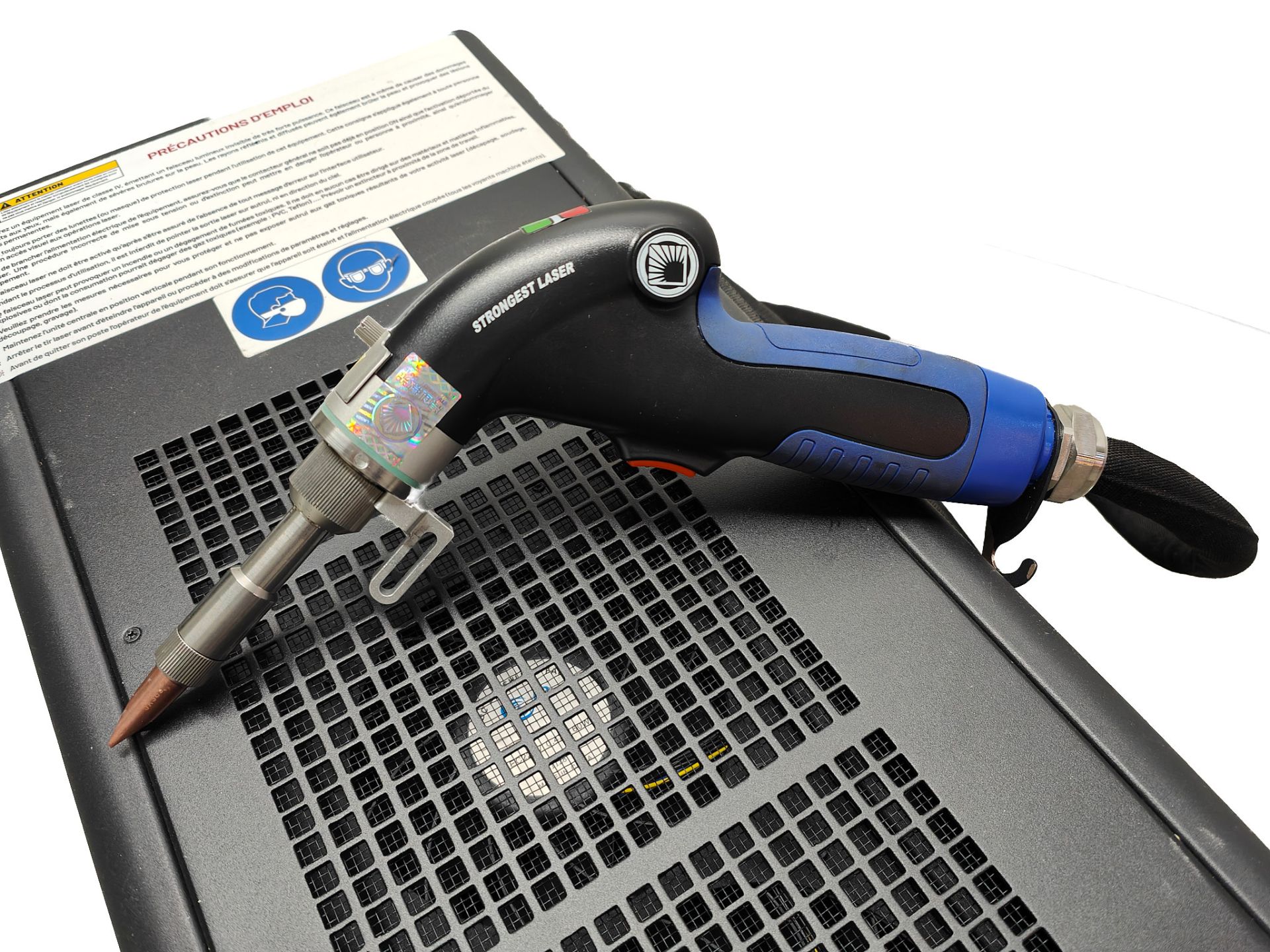 Appareil de soudage laser puissant pour travaux en atelier