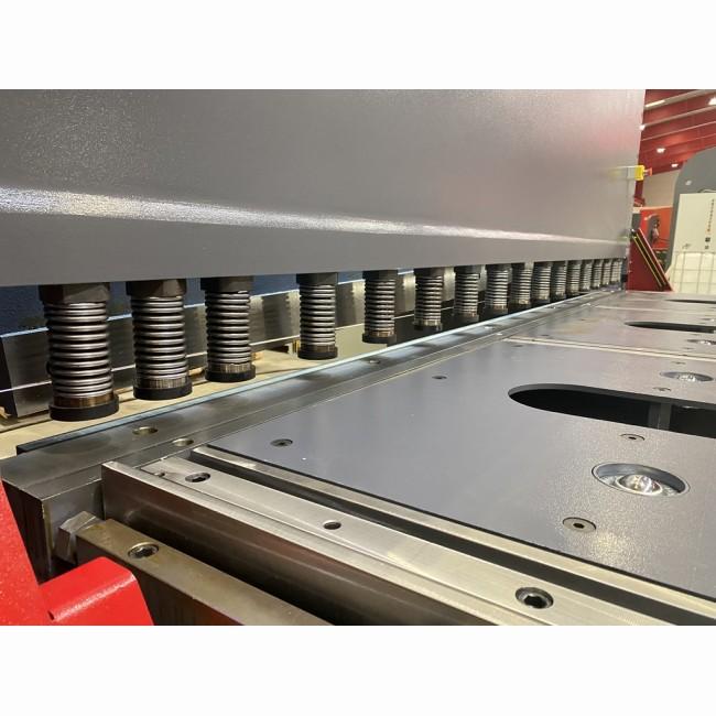 Cisaille hydraulique oscillante ADFORM - MGH_2