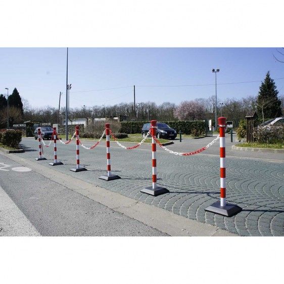 Leo12130 - Barrière à chaîne rouge et blanche - Disset Odiseo - 2m avec options de panneau A4 et modules supplémentaires_2