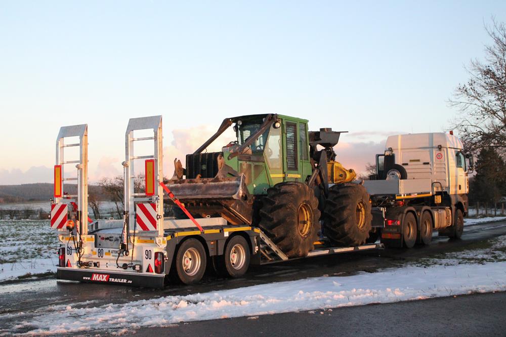 Semi-remorque extra-surbaissée MAX Trailer MAX510 - 2 essieux directionnels - suspension pneumatique_2