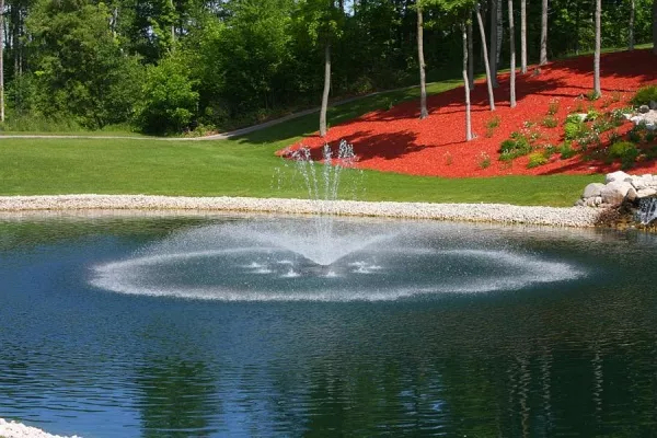 Fontaine      Aquamaster    Série Master - Fontaines flottantes oxygénantes_2