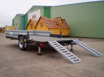 Porte engins RP7 avec plancher en acier et rampes manuelles