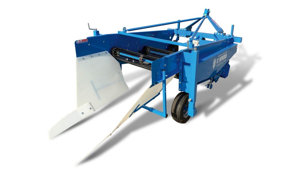 Arracheuse avec tamis vibrant arrière pour séparer la terre des pommes de terre