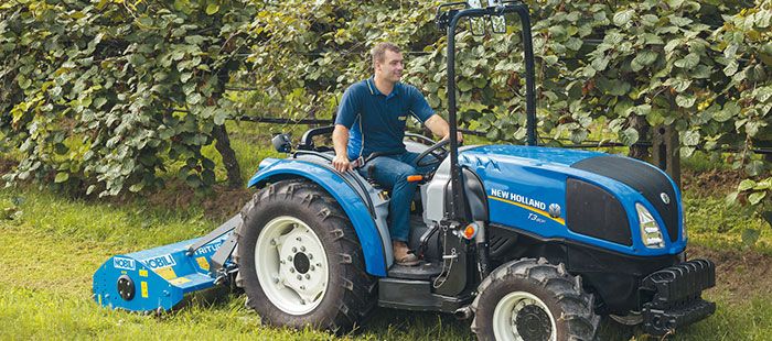 Tracteur New Holland compact avec relevage arrière performant