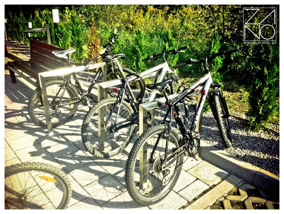 05.024 - Arceau urbain Porta ZANO en acier ou inox - Hauteur 80 cm - Design classique et sobre_2