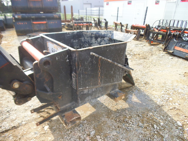 Bb1 - benne a beton 500l + goulotte_2