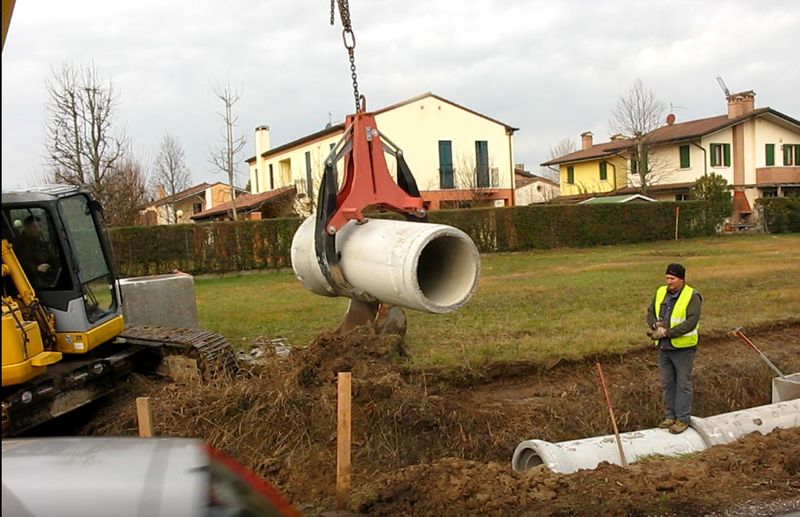 Pince a buses canalisations_2