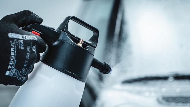 Pulvérisateur professionnel IK Foam Pro 2+ - pour agents moussants avec valve Schrader et connecteur air comprimé_2