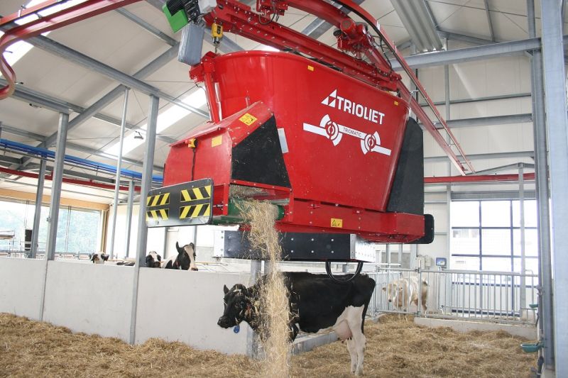 Triomatic hp robot - distributeur d'aliment pour bovin - trioliet - 3 m³_2
