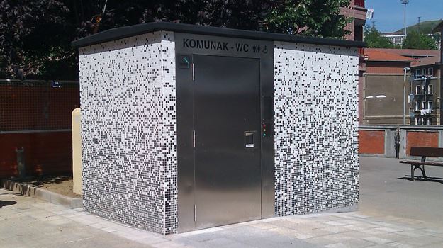 Toilette handicapé automatique - usage mixte - conforme à la législation européenne NF P 99-611_2