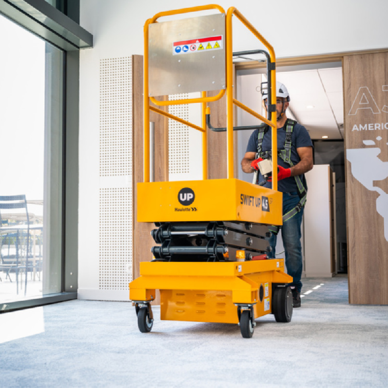 Nacelle compacte SWIFT UP pour les espaces restreints en Isère et Rhône Alpes -  disponible en achat neuf et en location de courte à longue durée_2