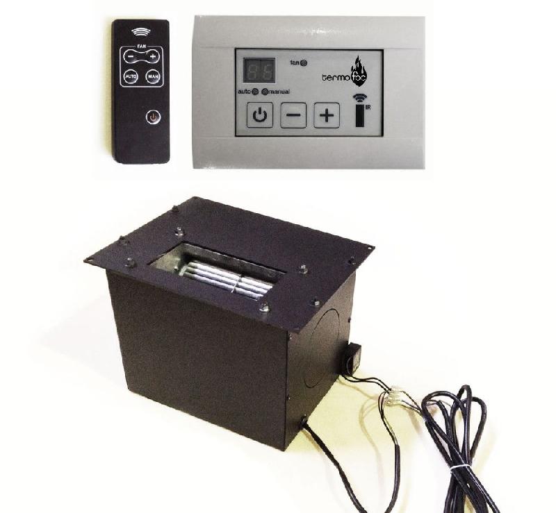 Insert pour cheminée avec puissance nominale de 14kW et porte battante