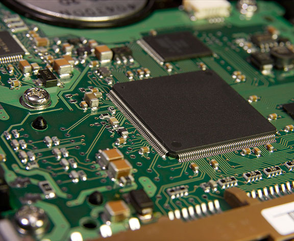 Étiquette industrielle pour l'aéronautique - sécurité, traçabilité et identification dans des environnements complexes_2