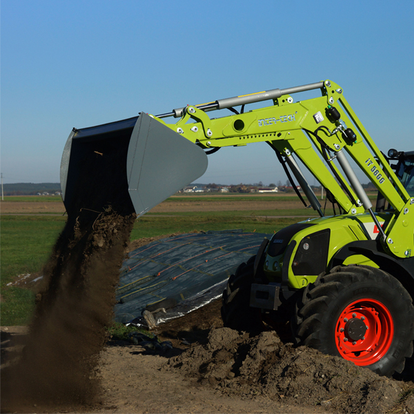 Godet de reprise, 2,40m, 940l, attelage euro_2