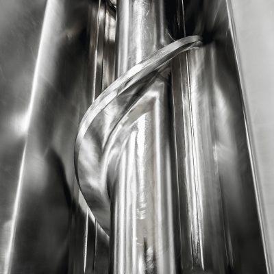 WW_160 - Hachoir industriel pour viande fraîche et blocs congelés avec vis inoxydable et plaques jusqu'à 400mm_2