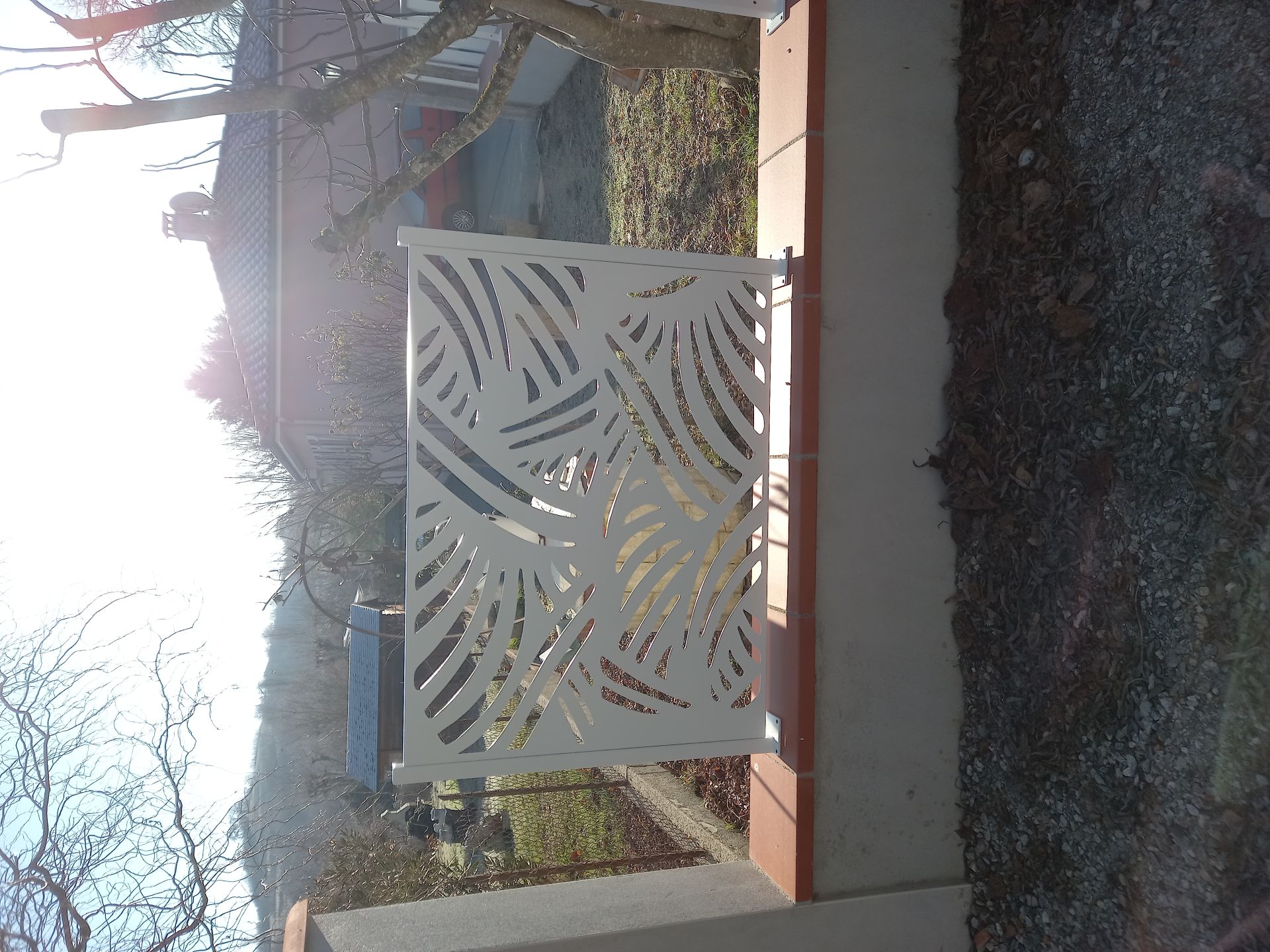 Local à poubelles - Fabrication sur mesure - Structure acier thermolaqué - Motifs personnalisables_2