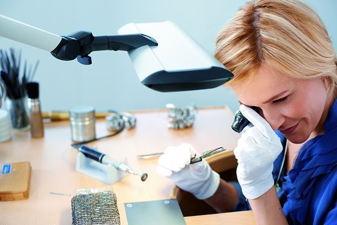 Lampe sur bras articulés TANEO - LED 14W, 24W ou 34W - Éclairage large et gradable_3