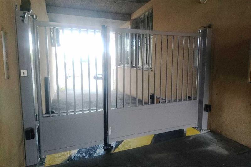 Portail battant à soubassement - 7000 / 2500_2