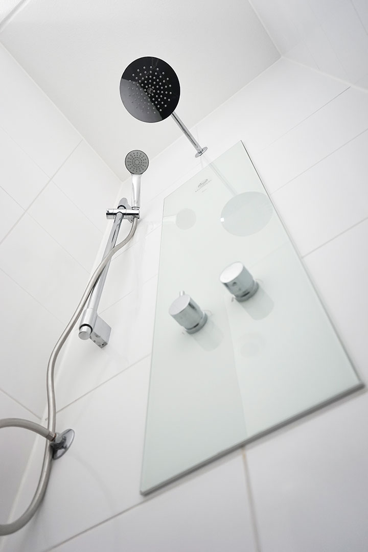 Récupérateur de chaleur vertical sur douche - Efficacité jusqu'à 72% - Showersave Blue_2