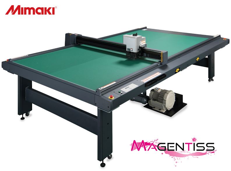 Équipement de découpe multifonction avec panneau LCD