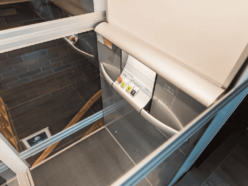 Élévateur de grande qualité - Design raffiné, sans fosse, capacité 300kg, jusqu'à 4 niveaux - Cibes A4000_2