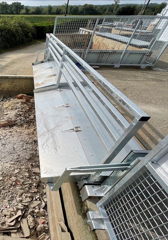 Sécurité anti-chute pour quais à gravats : gravagliss_2