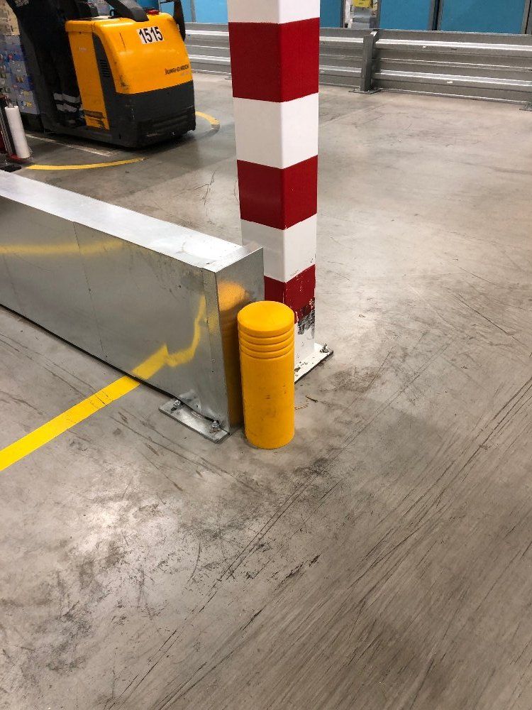 Poteau de protection flexible Roller Flex - 500 mm de hauteur et diamètre 176 mm - idéal pour angles_2