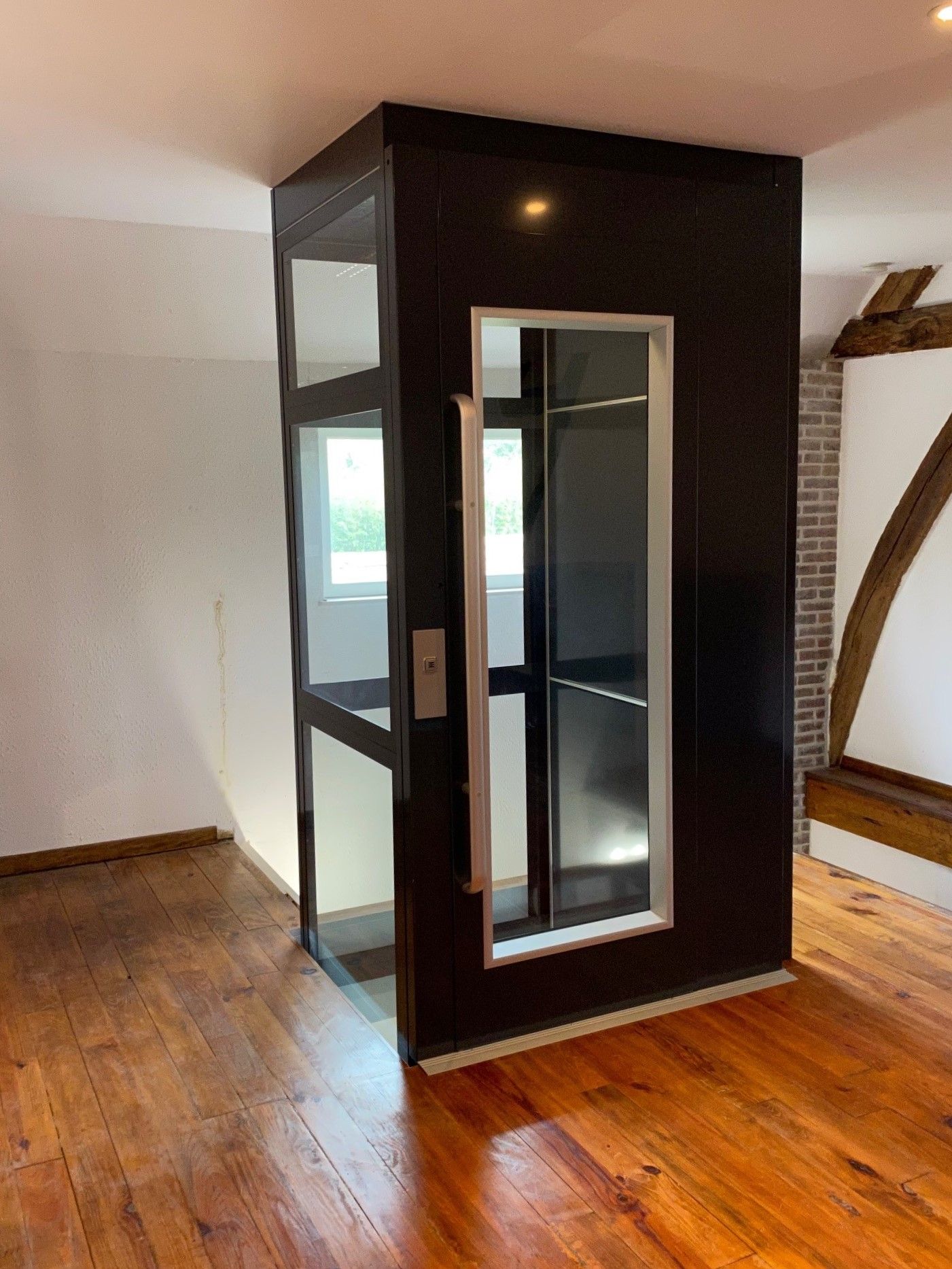 Ascenseur privatif pour bâtiments et maisons