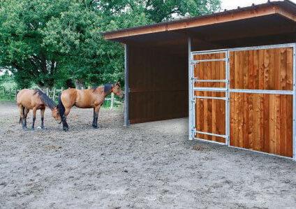Abris et boxes de prairies pour chevaux - matériau durable et livraison en France_2