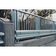 Glissière de sécurité - Fabrimet - acier galvanisé avec rayon de courbure de 5 pieds (1.5m) à 150 pieds (45.7m)_2