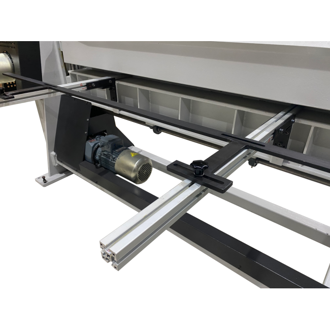 Plieuse à tablier ARROW - PMO, capacité acier 3mm, longueur 2020mm, angle max 135°_2