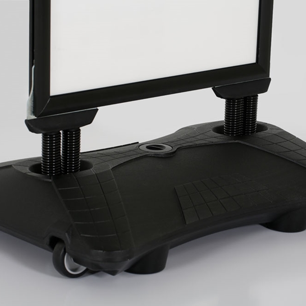 Panneau B2 (70x50 cm) à ressorts - Base lestable noire - Réf : 215327NR - Chevalet de rue Black-Line®_2